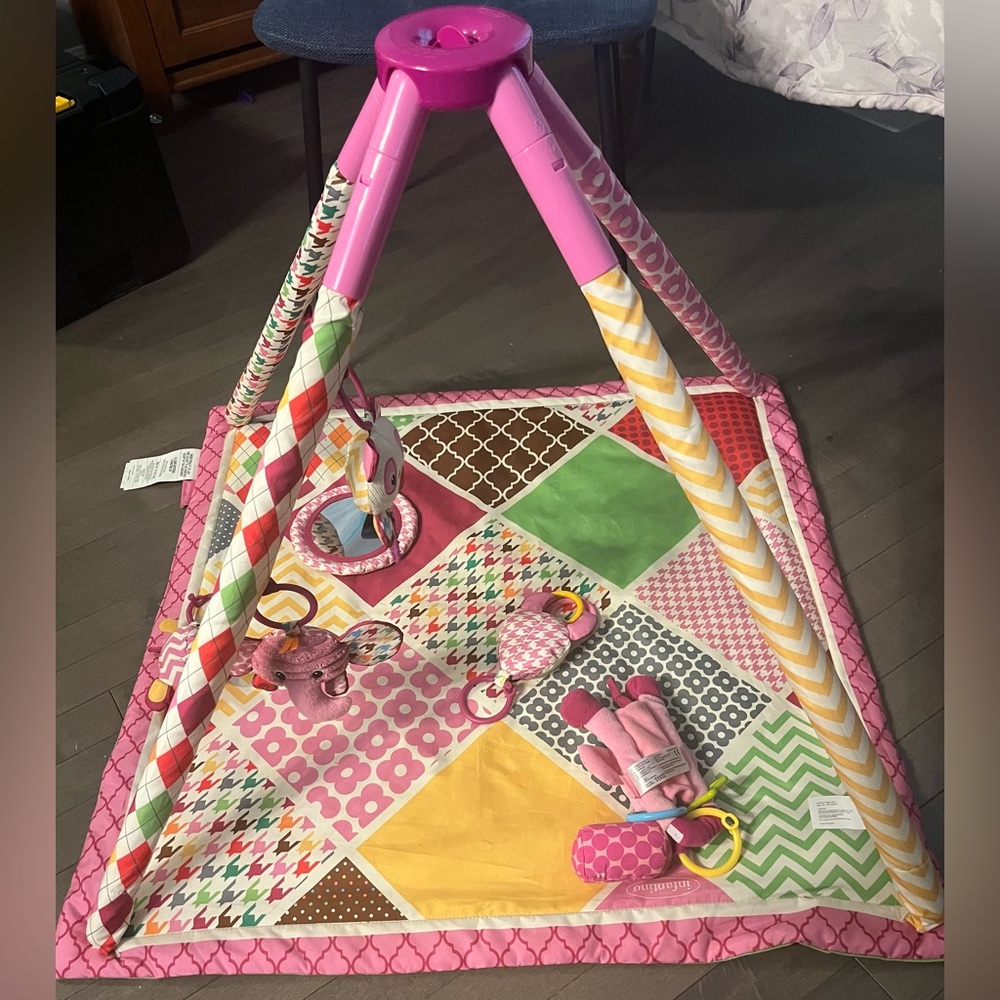 Infantino Twist & Fold Activity Gym & Play Mat, Pink